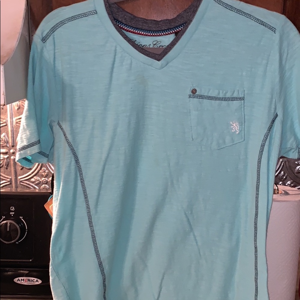 Shirt - Picture 2 of 2